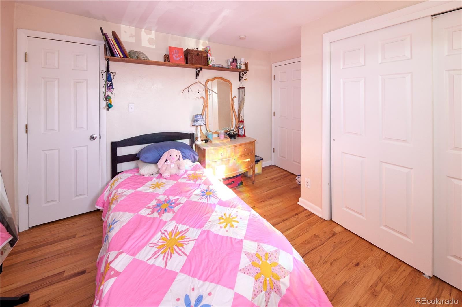 MLS Image #28 for 1075 s ames street,lakewood, Colorado