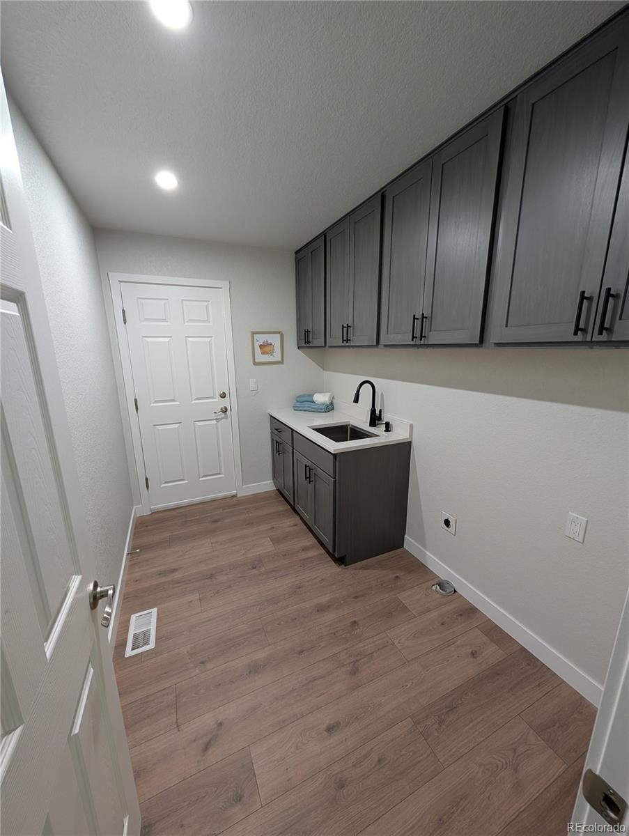 MLS Image #15 for 8129 s yukon street,littleton, Colorado
