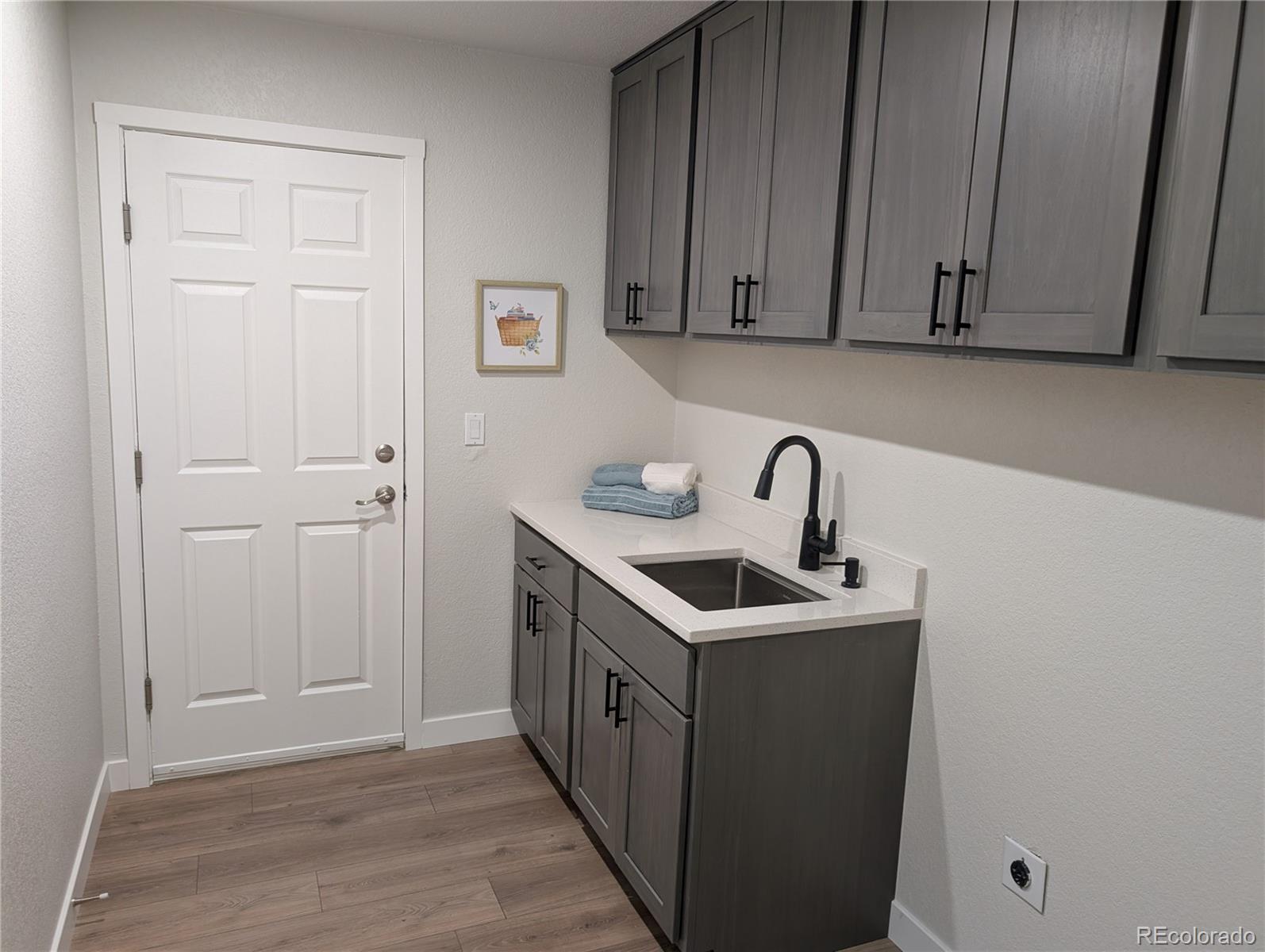 MLS Image #16 for 8129 s yukon street,littleton, Colorado