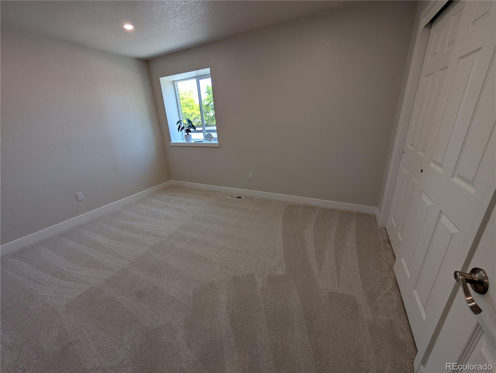 MLS Image #27 for 8129 s yukon street,littleton, Colorado