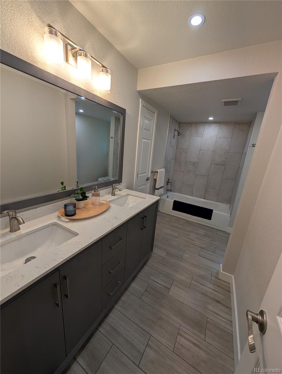 MLS Image #29 for 8129 s yukon street,littleton, Colorado