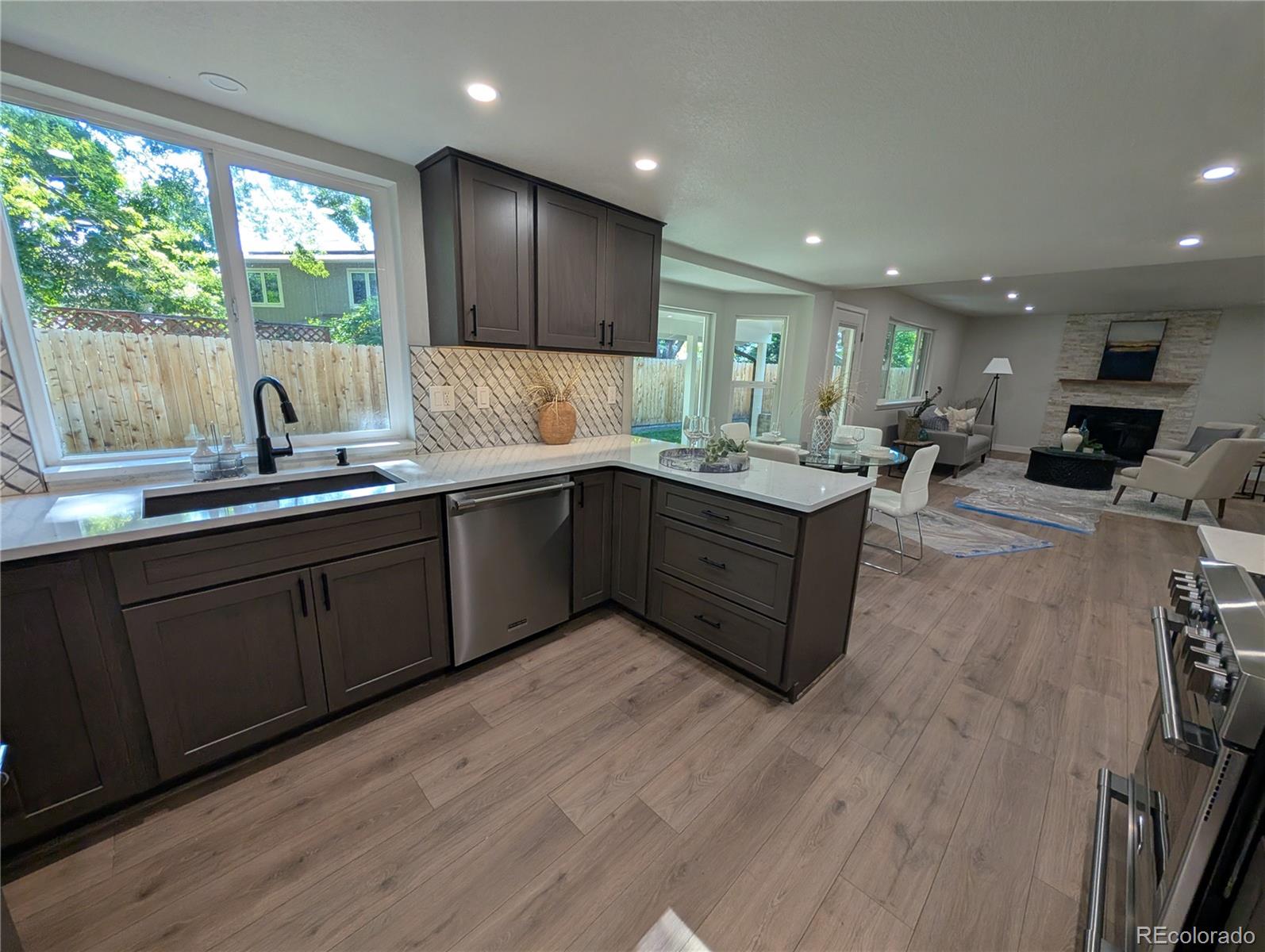 MLS Image #6 for 8129 s yukon street,littleton, Colorado