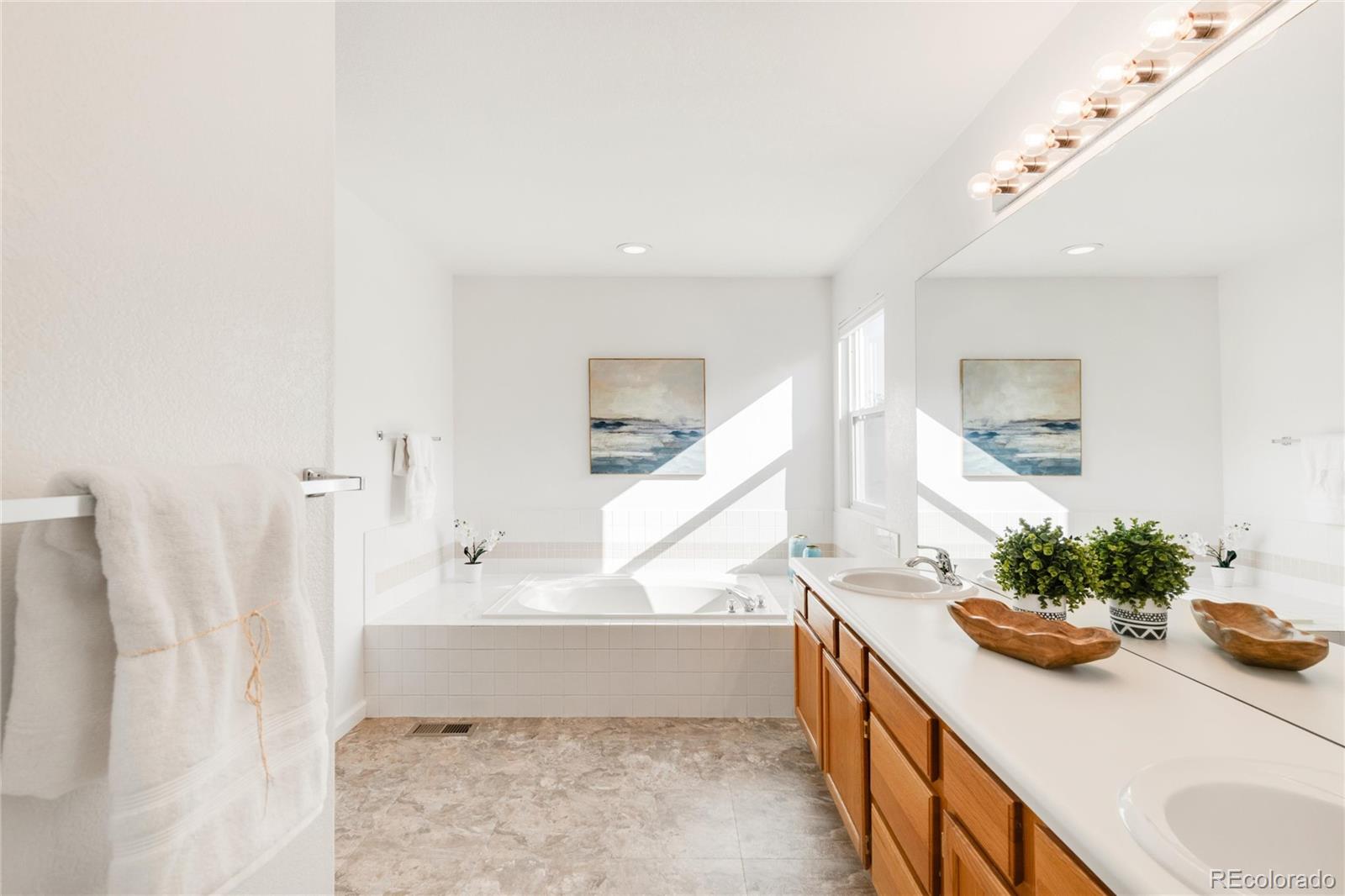 MLS Image #15 for 19428 e crestridge circle,centennial, Colorado