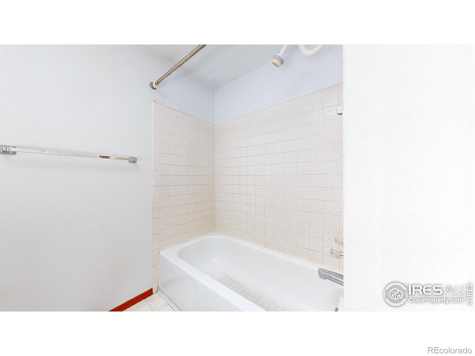 MLS Image #16 for 2027  churchill court,fort collins, Colorado