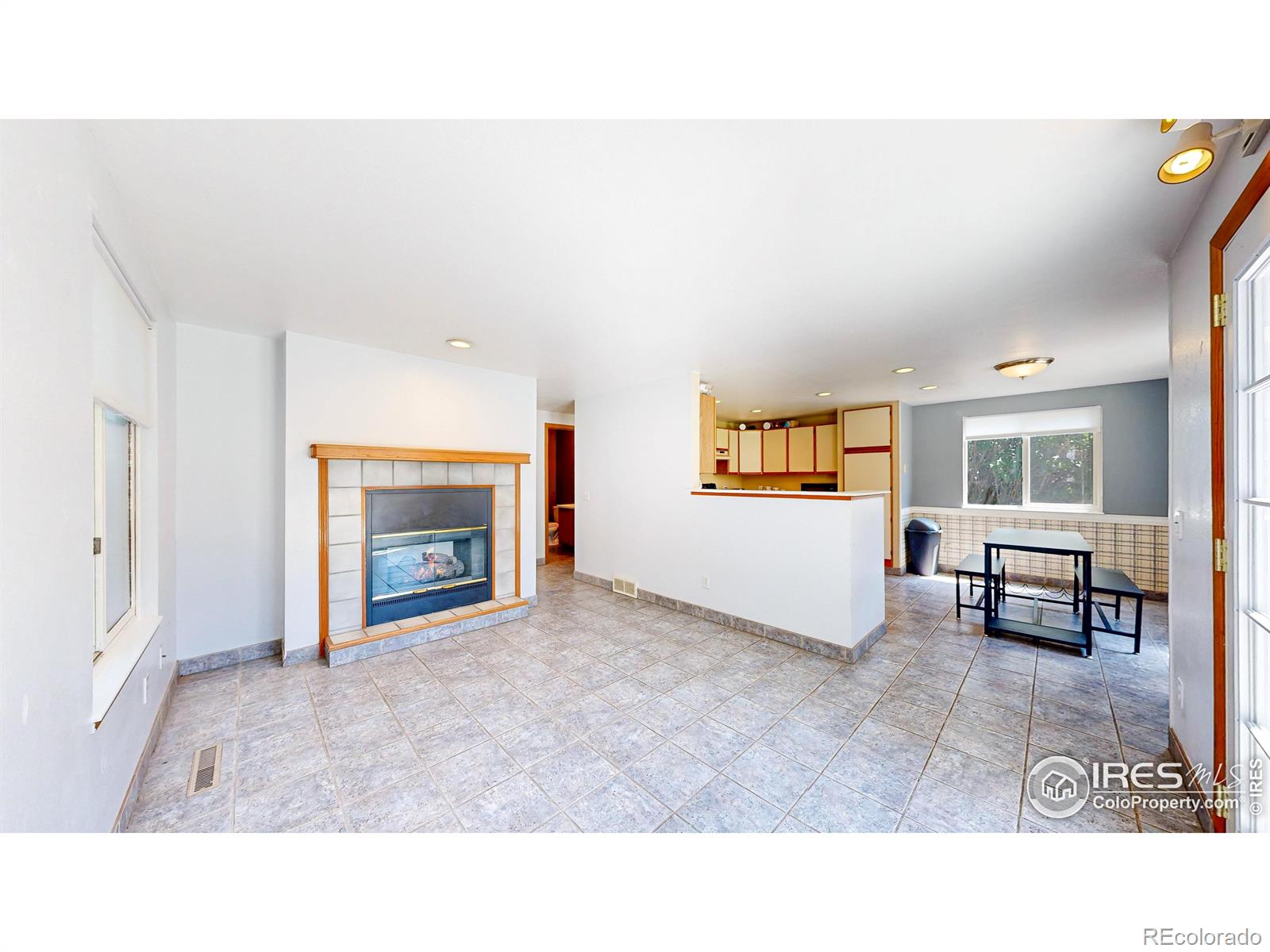 MLS Image #5 for 2027  churchill court,fort collins, Colorado