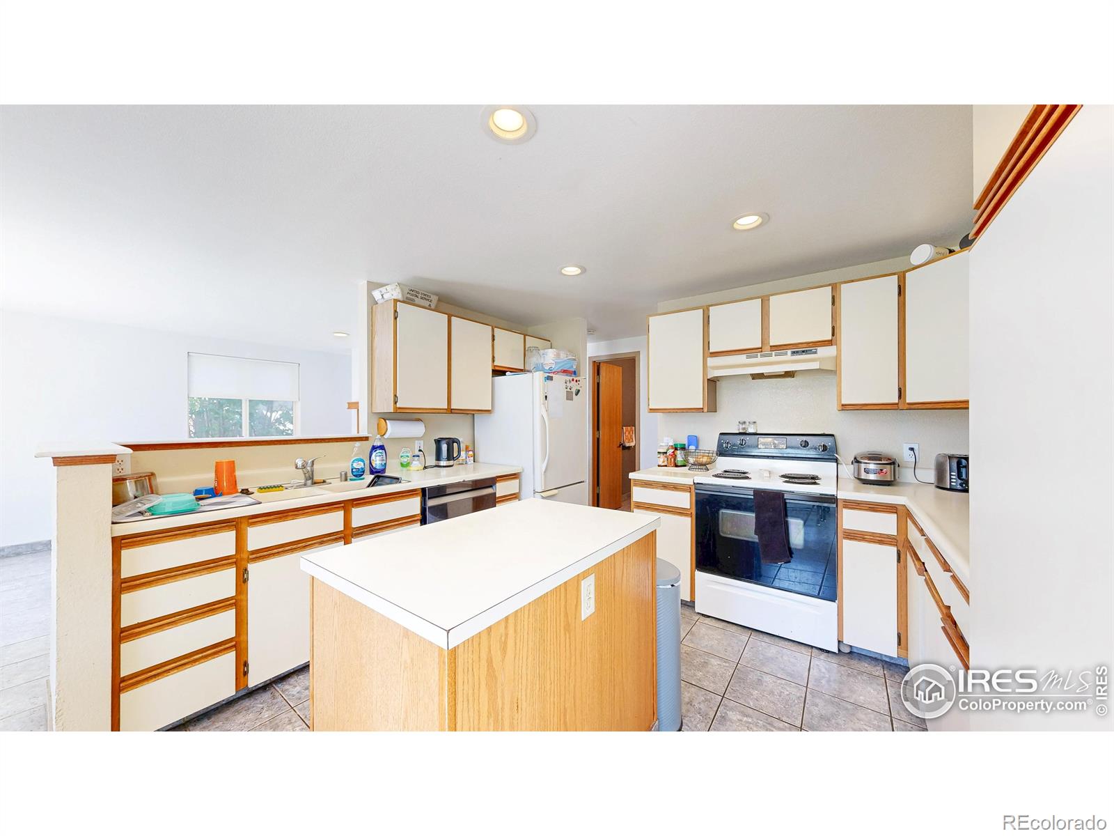 MLS Image #7 for 2027  churchill court,fort collins, Colorado