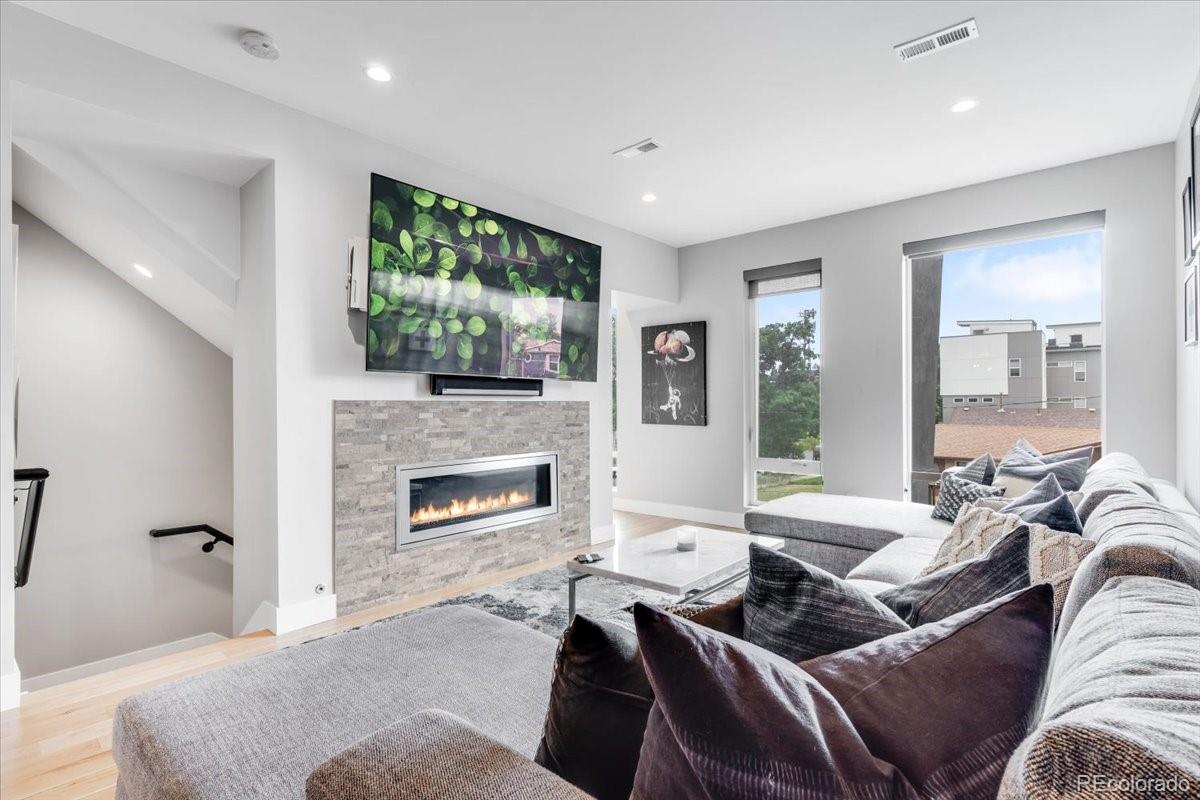 MLS Image #7 for 3103 w 18th avenue,denver, Colorado