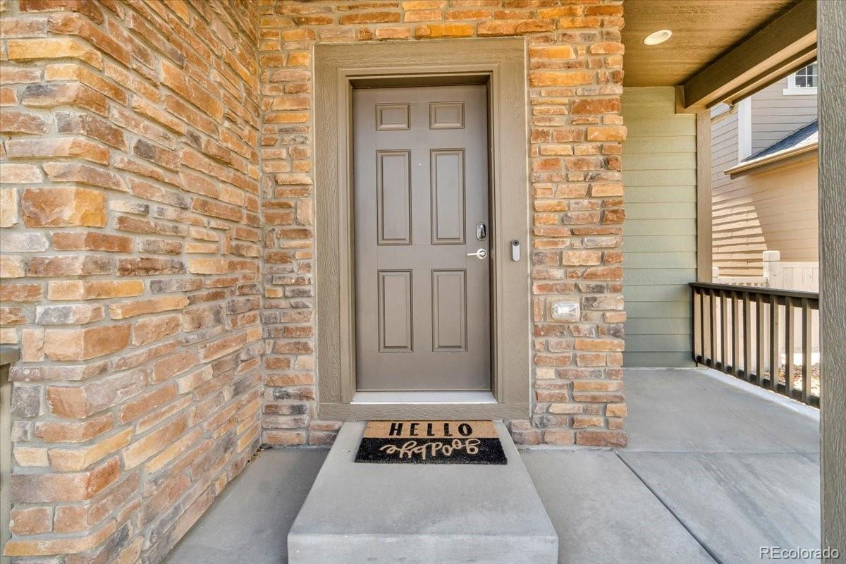 MLS Image #3 for 6591 n ceylon street,denver, Colorado