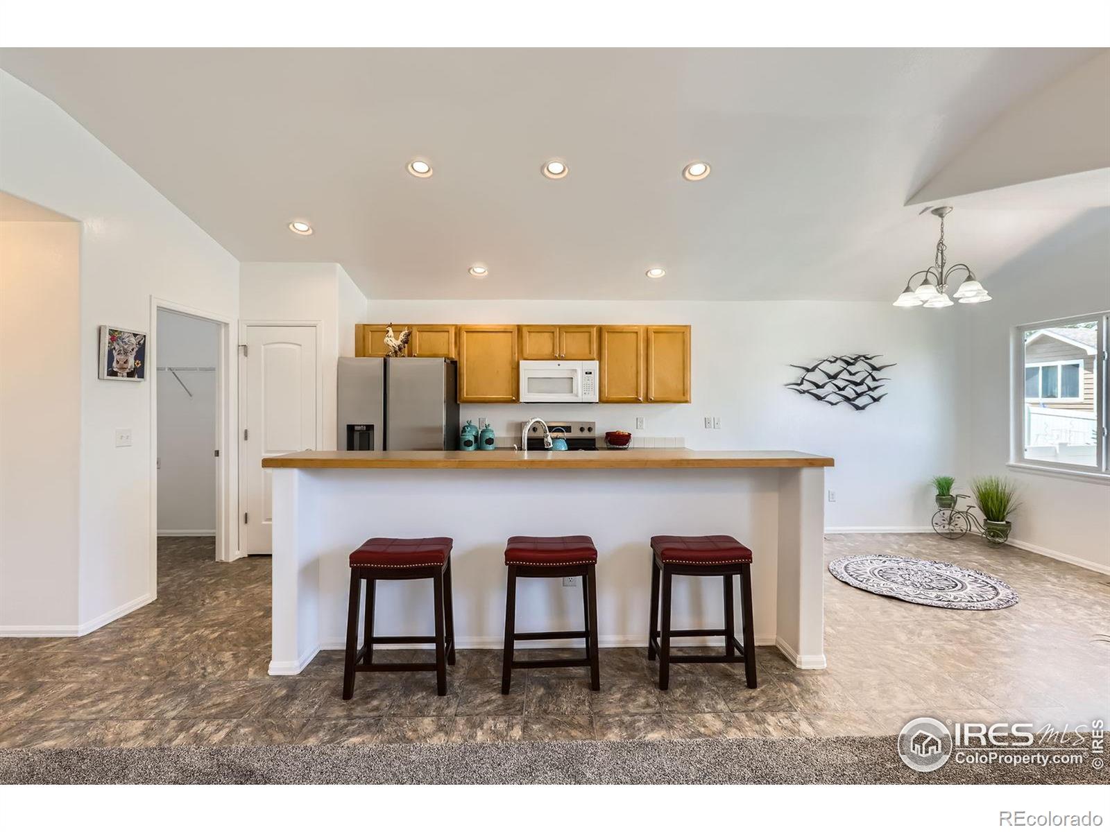 MLS Image #10 for 2244  woodbury lane,fort collins, Colorado