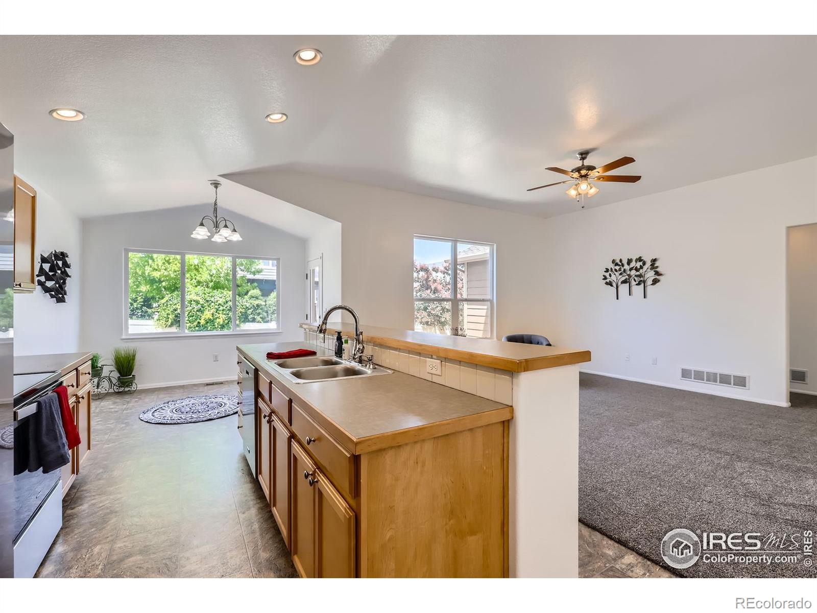 MLS Image #15 for 2244  woodbury lane,fort collins, Colorado
