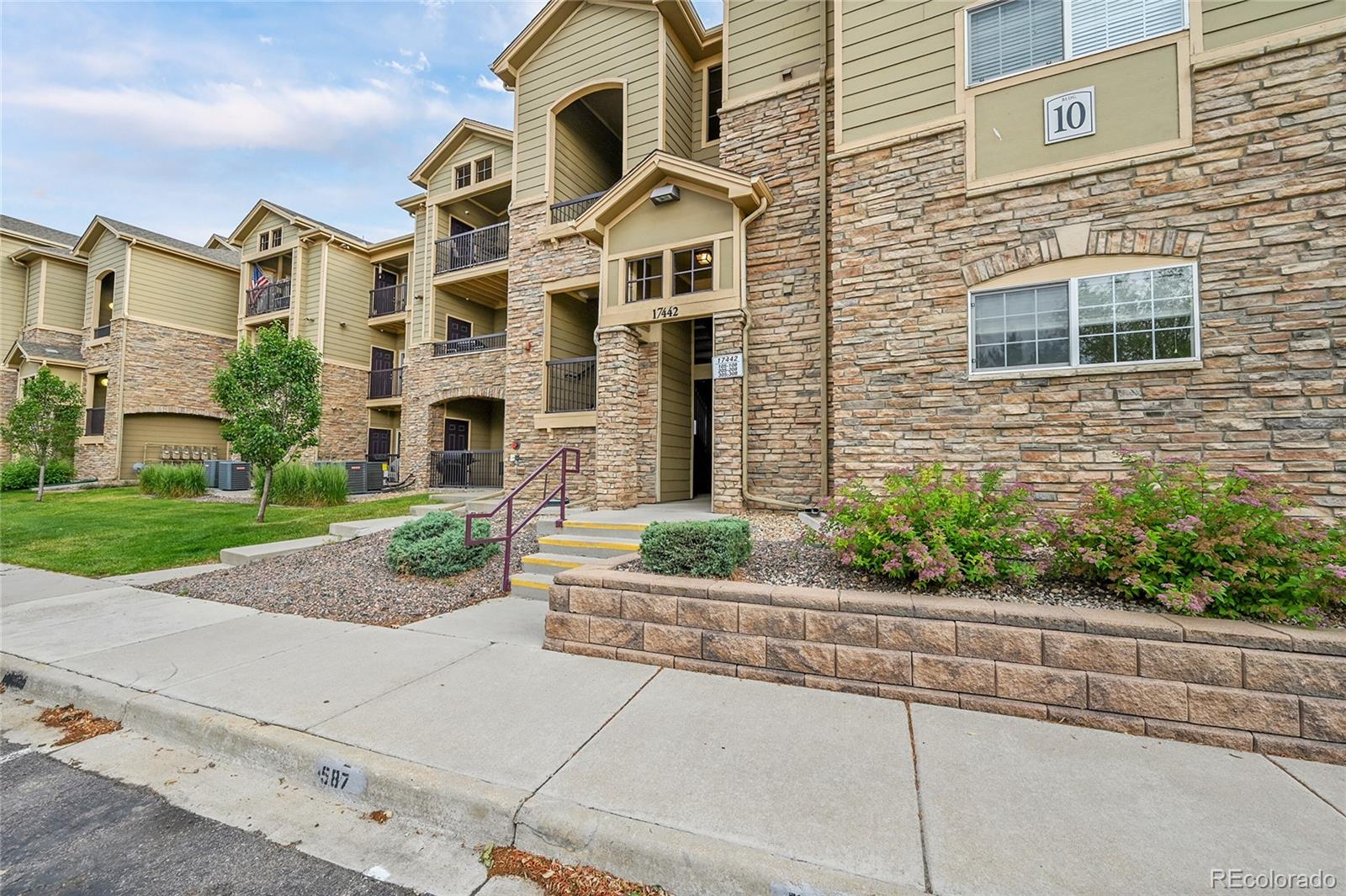 MLS Image #2 for 17442  nature walk trail 105,parker, Colorado