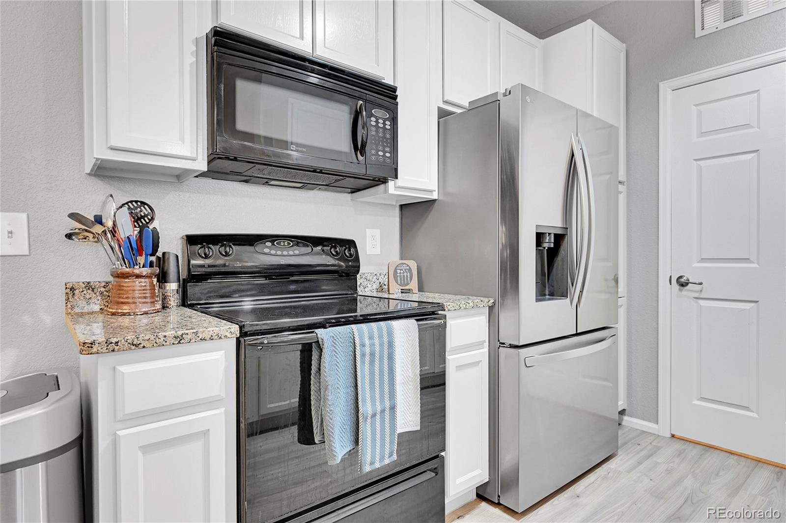 MLS Image #9 for 17442  nature walk trail 105,parker, Colorado