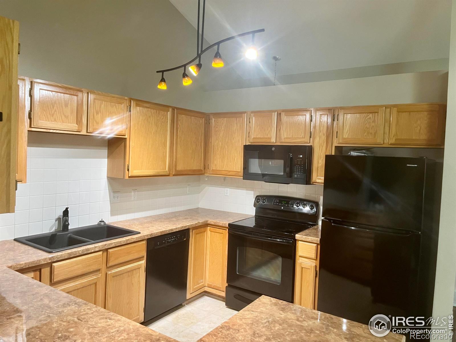 MLS Image #2 for 819  shire court,fort collins, Colorado