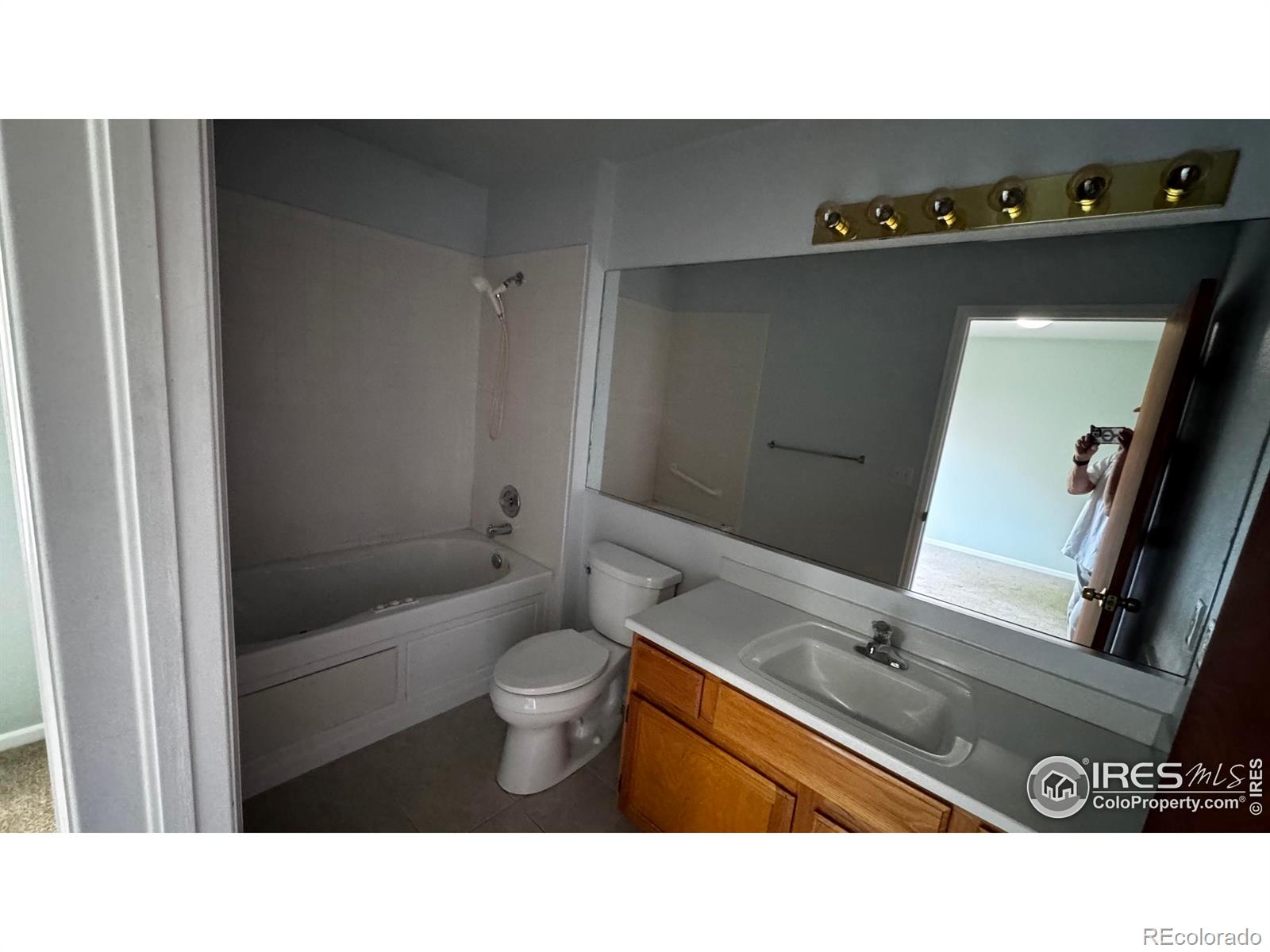 MLS Image #5 for 819  shire court,fort collins, Colorado