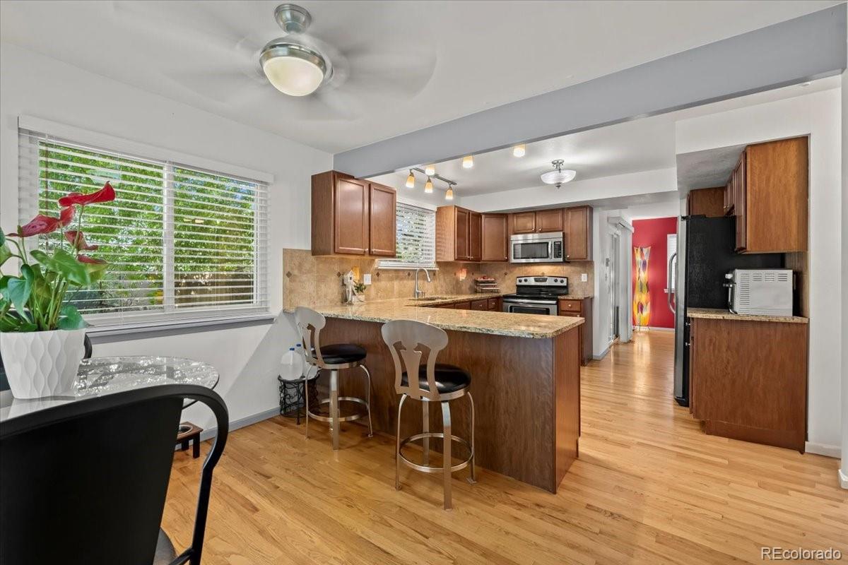 MLS Image #11 for 8060  meadowdale square,niwot, Colorado