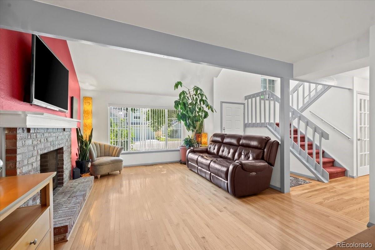 MLS Image #3 for 8060  meadowdale square,niwot, Colorado