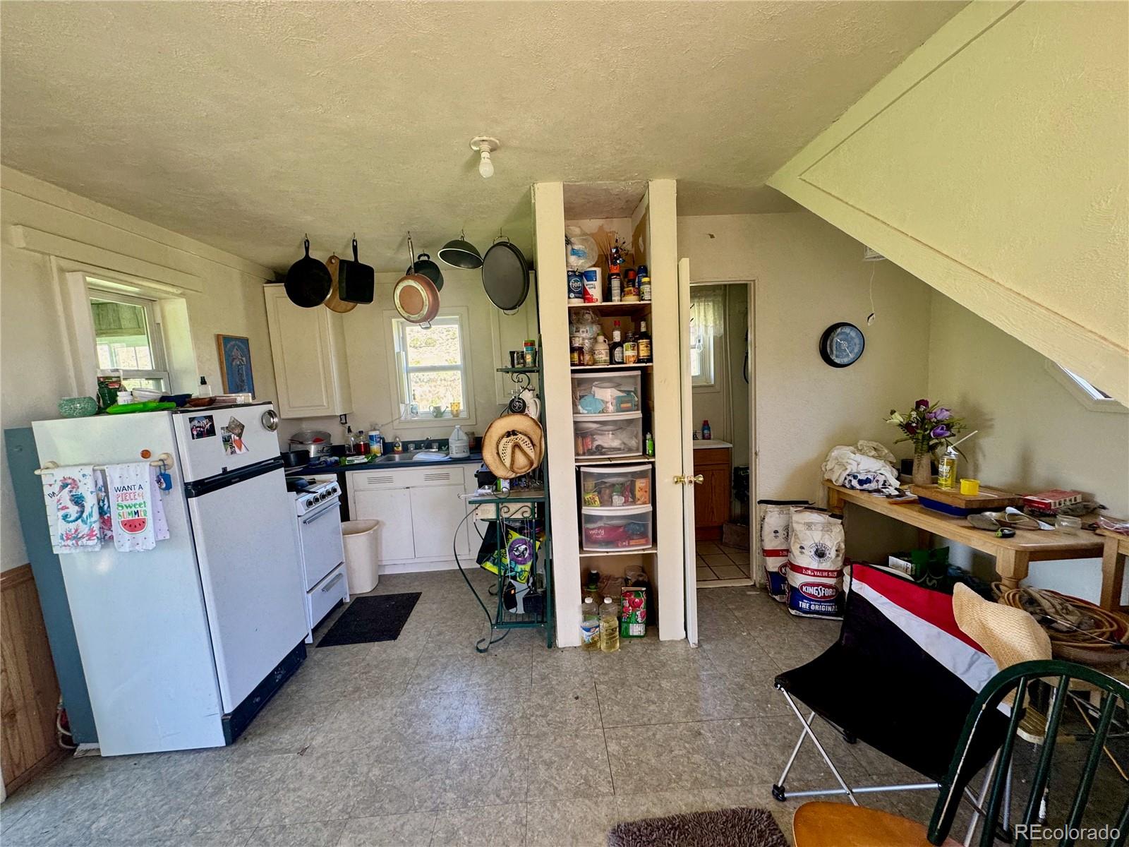 MLS Image #25 for 218  canyon road,capulin, Colorado