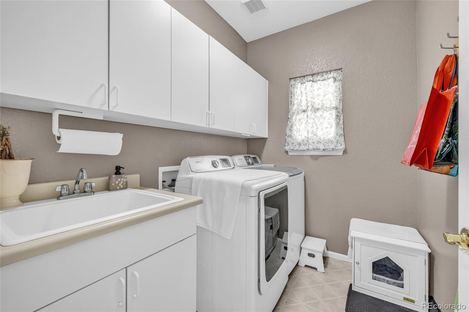 MLS Image #21 for 2938 s zeno way,aurora, Colorado