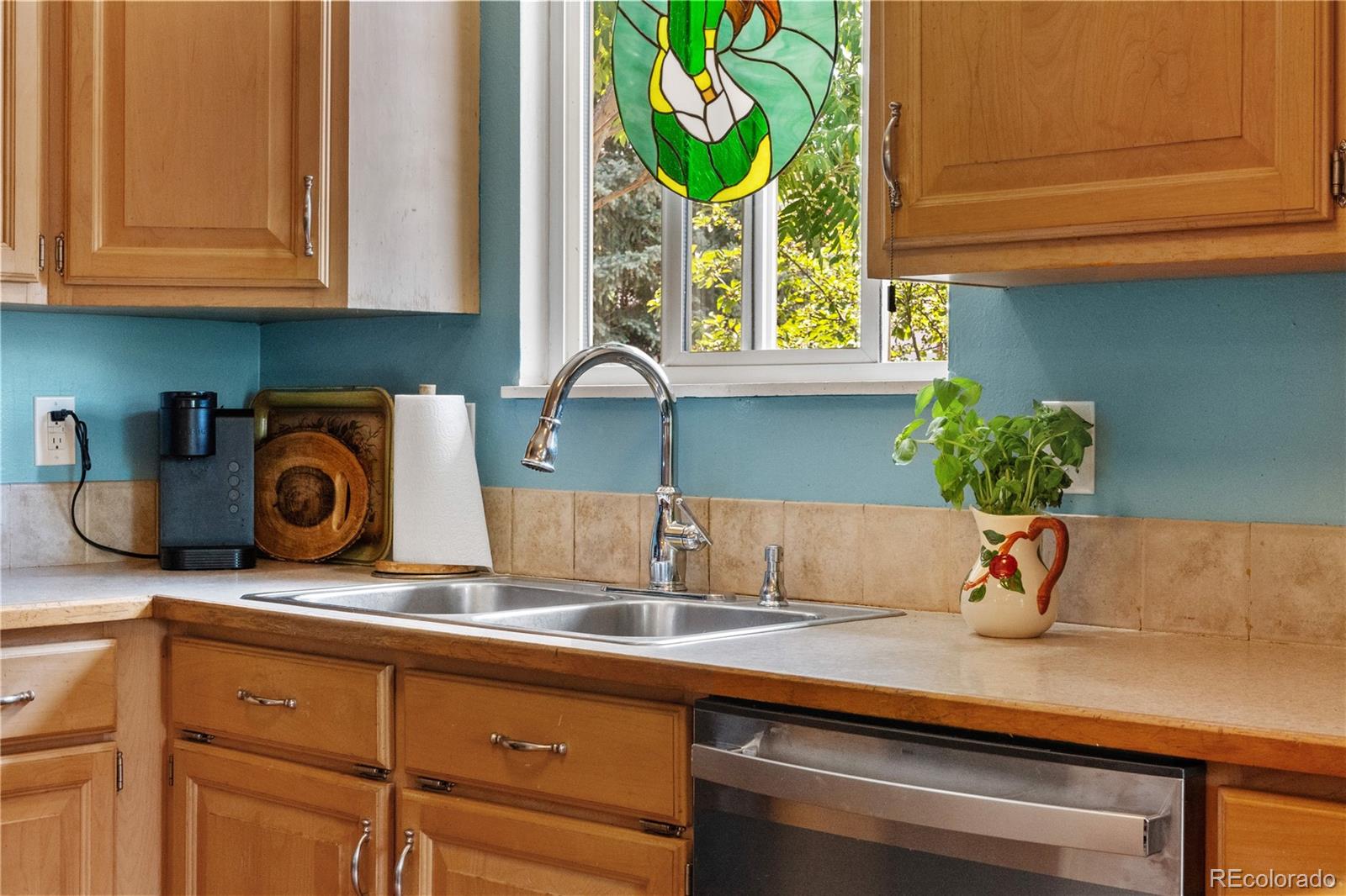 MLS Image #7 for 1430  mount evans drive,longmont, Colorado