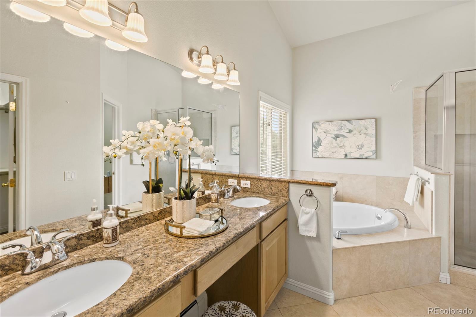 MLS Image #15 for 10  desert inn way,colorado springs, Colorado