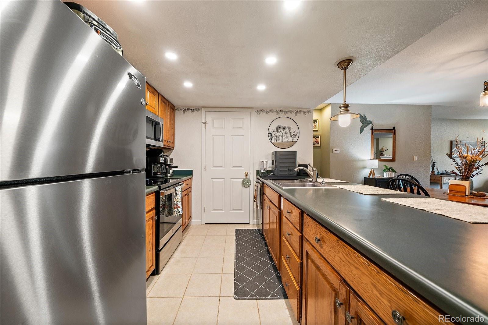 MLS Image #15 for 23712  pondview place,golden, Colorado