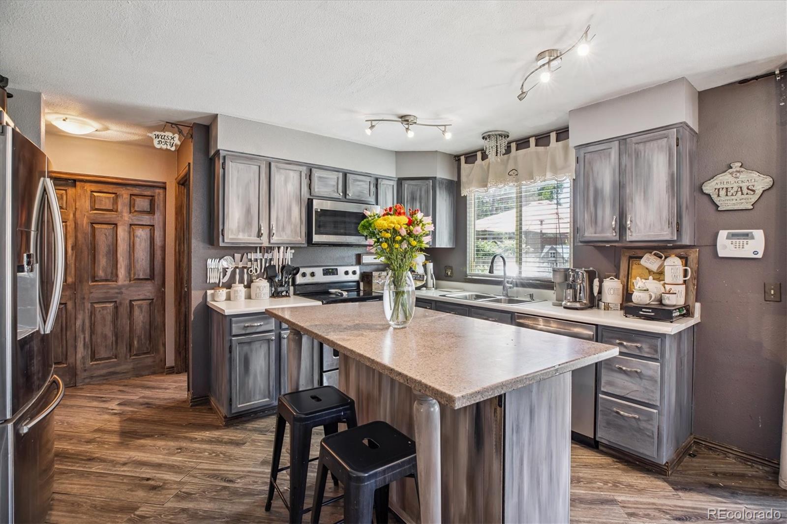 MLS Image #8 for 1744  brookside drive,highlands ranch, Colorado
