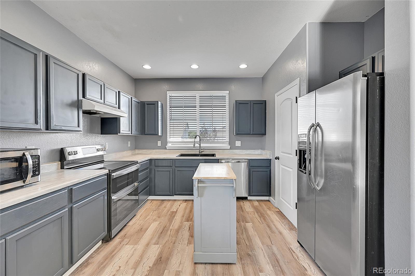 MLS Image #5 for 2923  avocado avenue,greeley, Colorado