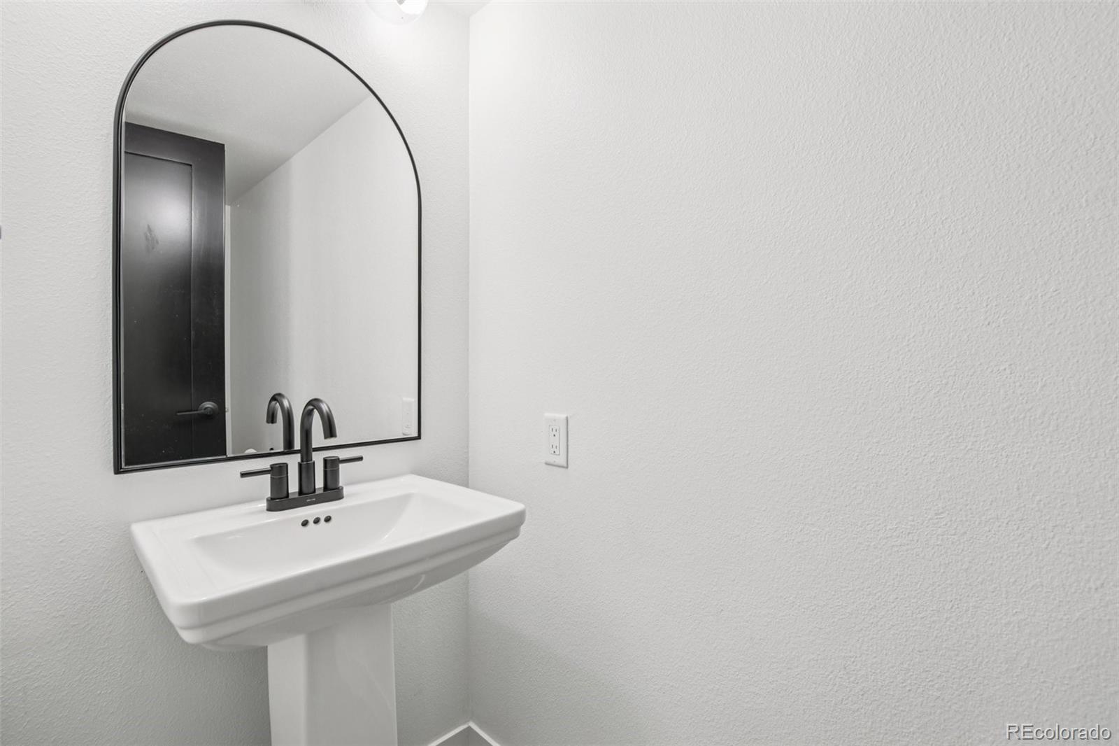 MLS Image #18 for 7123 s hudson circle,centennial, Colorado
