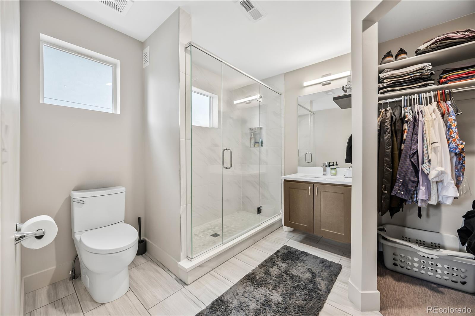 MLS Image #12 for 1302 n stuart street,denver, Colorado