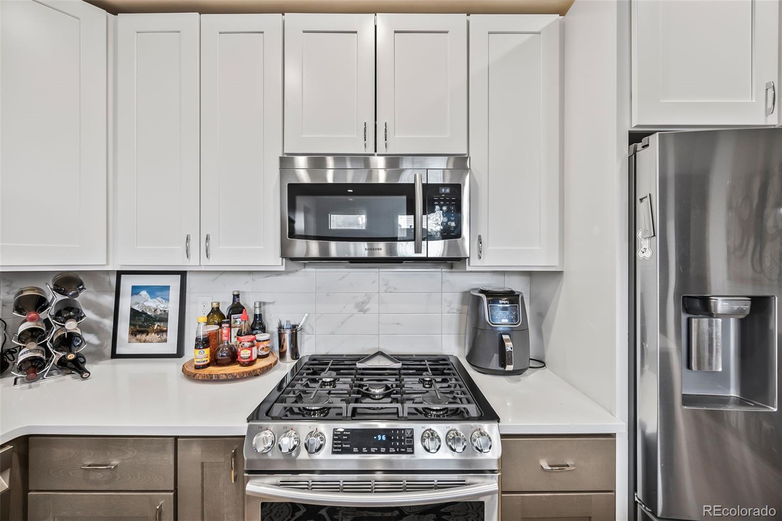 MLS Image #6 for 1302 n stuart street,denver, Colorado
