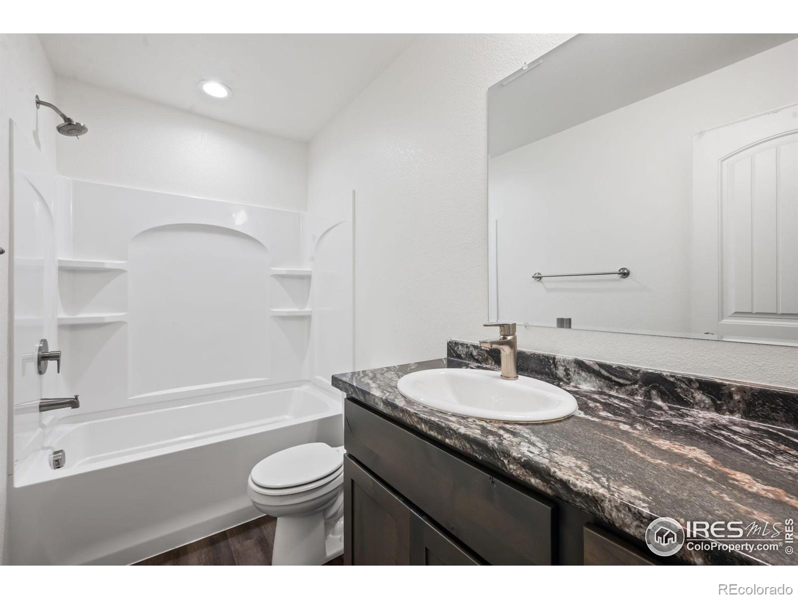 MLS Image #17 for 4355  24th st rd,greeley, Colorado