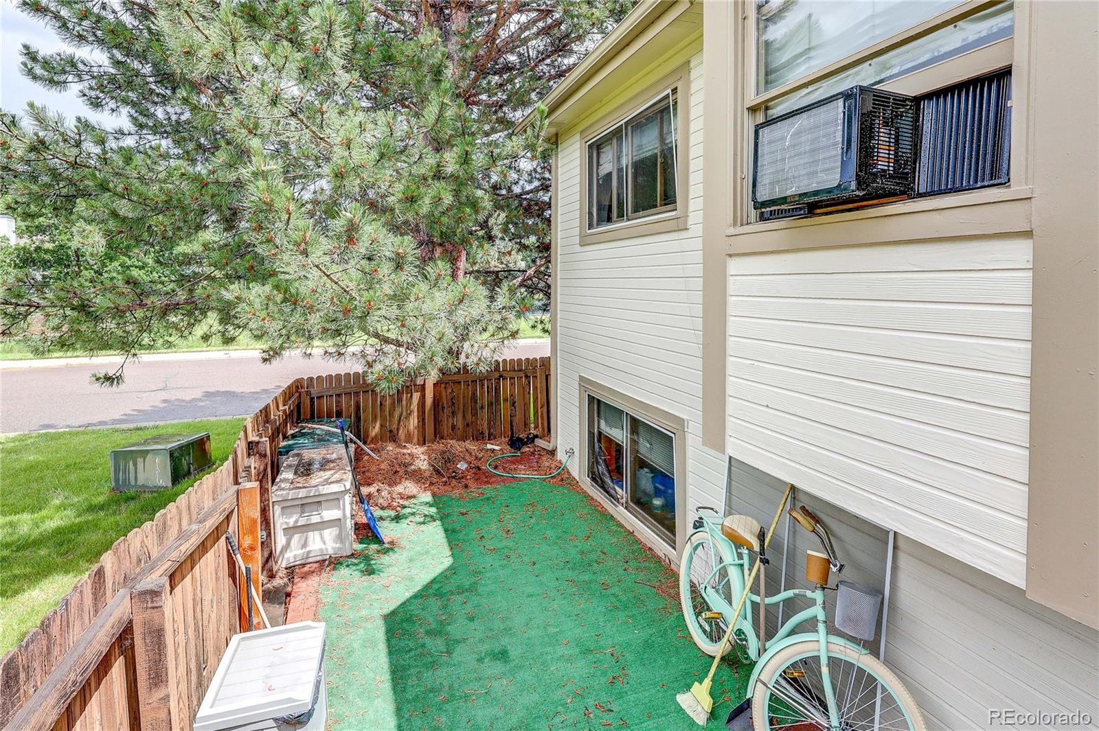MLS Image #13 for 5185 e weaver drive,centennial, Colorado
