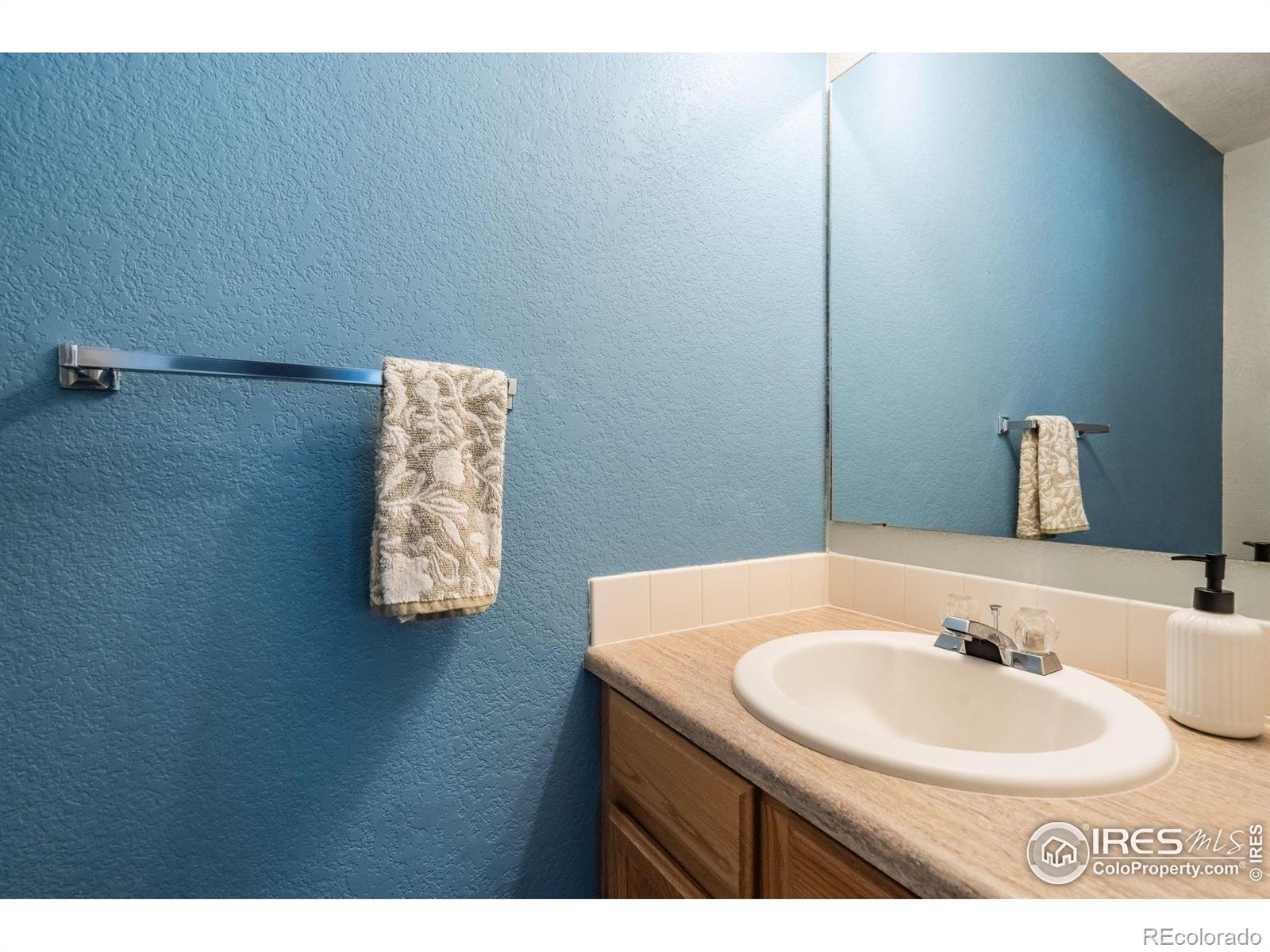 MLS Image #32 for 533  horizon place,dacono, Colorado