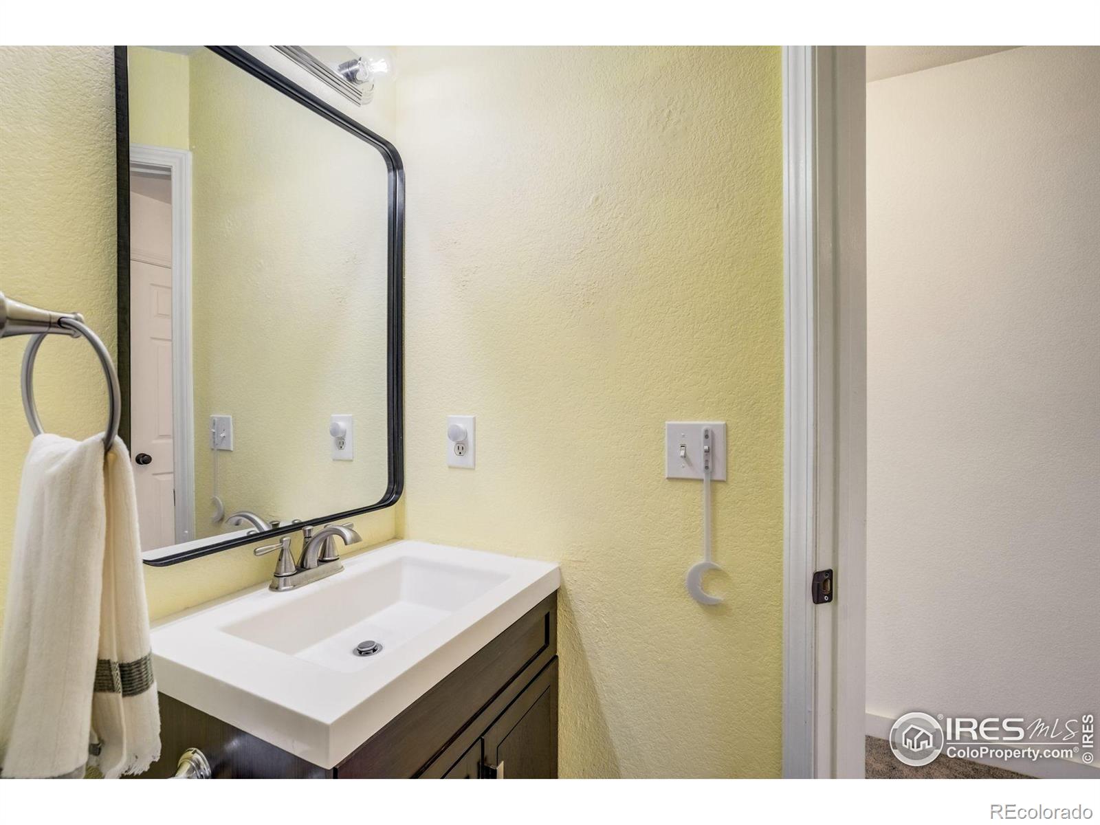 MLS Image #5 for 533  horizon place,dacono, Colorado
