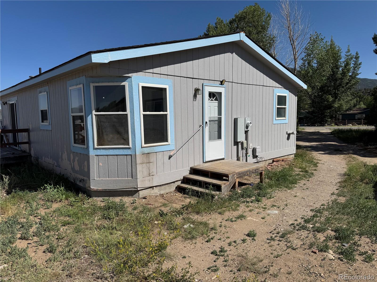 MLS Image #3 for 500  hoover circle,poncha springs, Colorado