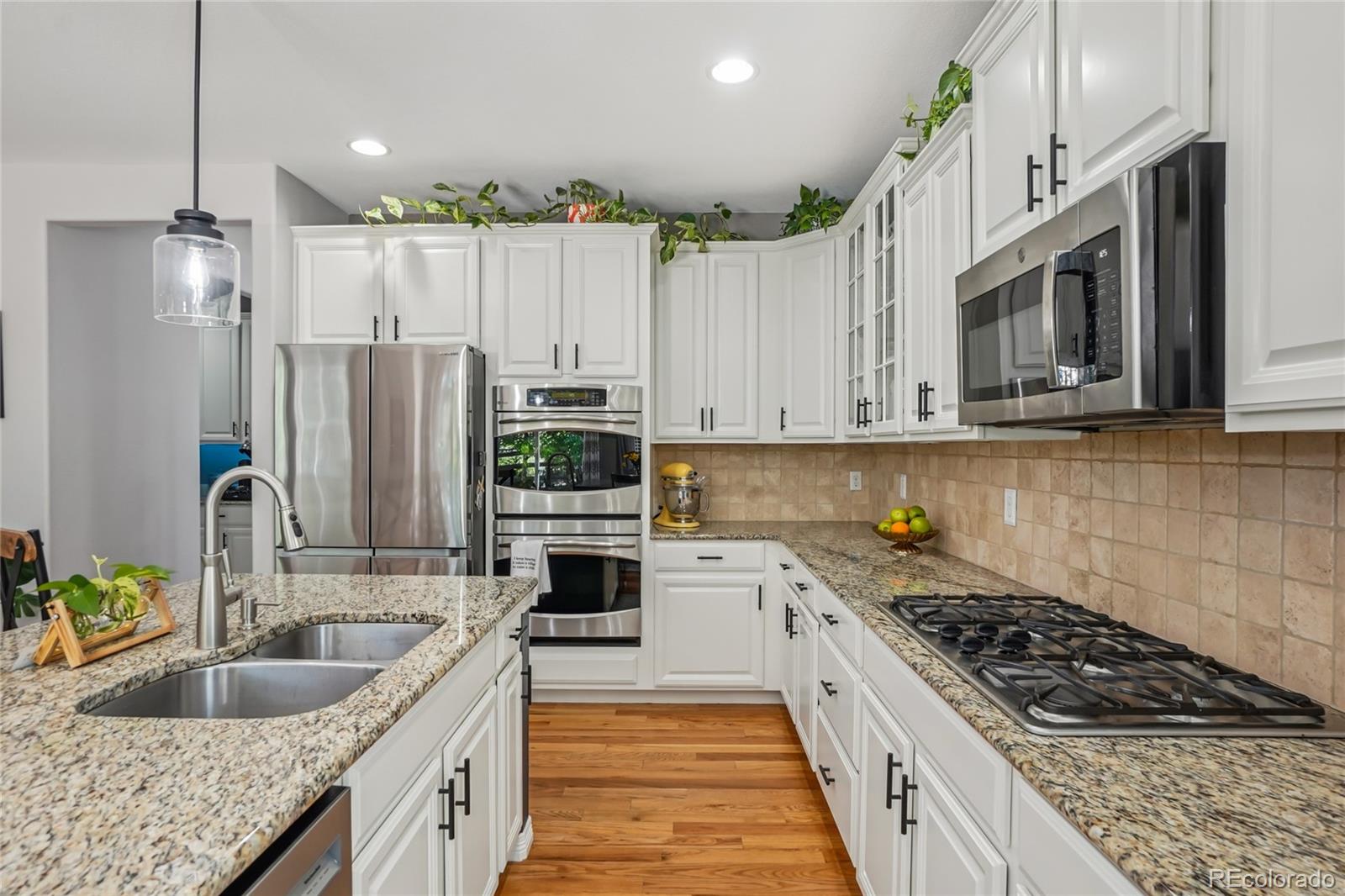 MLS Image #10 for 8677 s buchanan way,aurora, Colorado