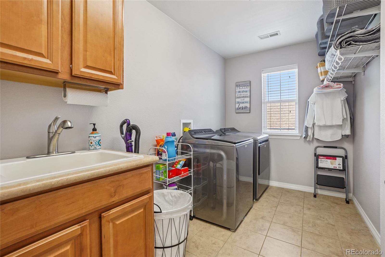 MLS Image #18 for 8677 s buchanan way,aurora, Colorado