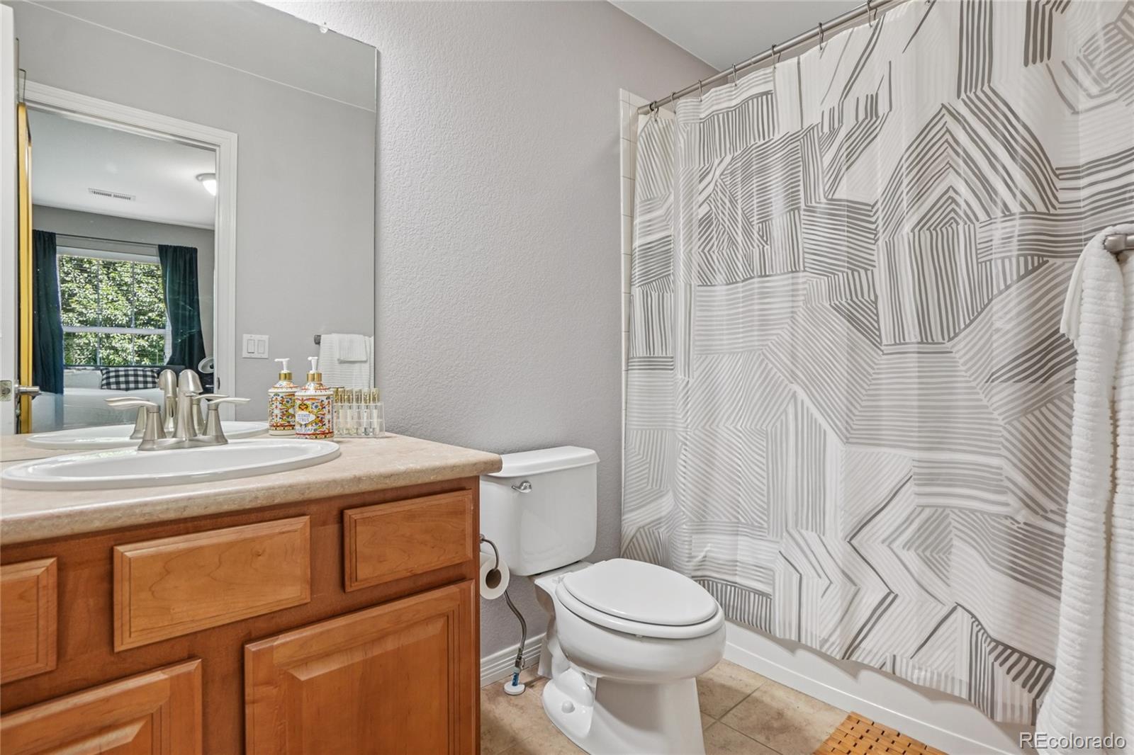 MLS Image #23 for 8677 s buchanan way,aurora, Colorado