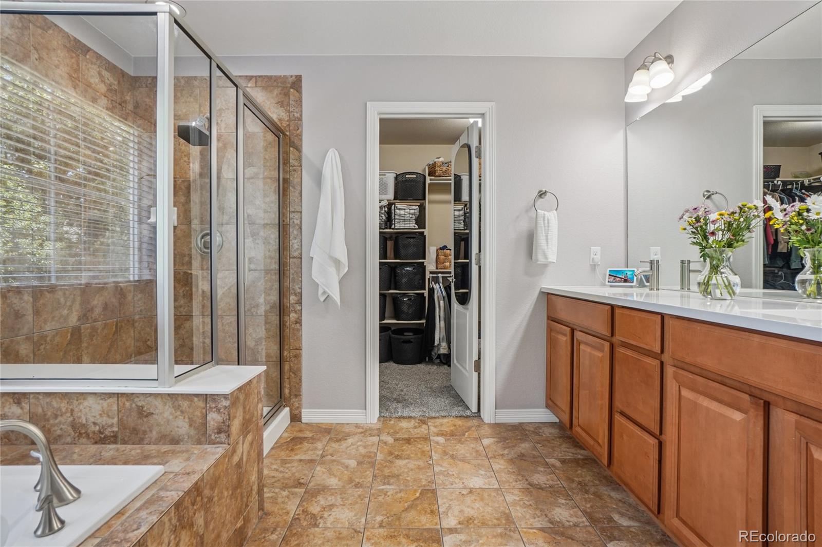 MLS Image #26 for 8677 s buchanan way,aurora, Colorado