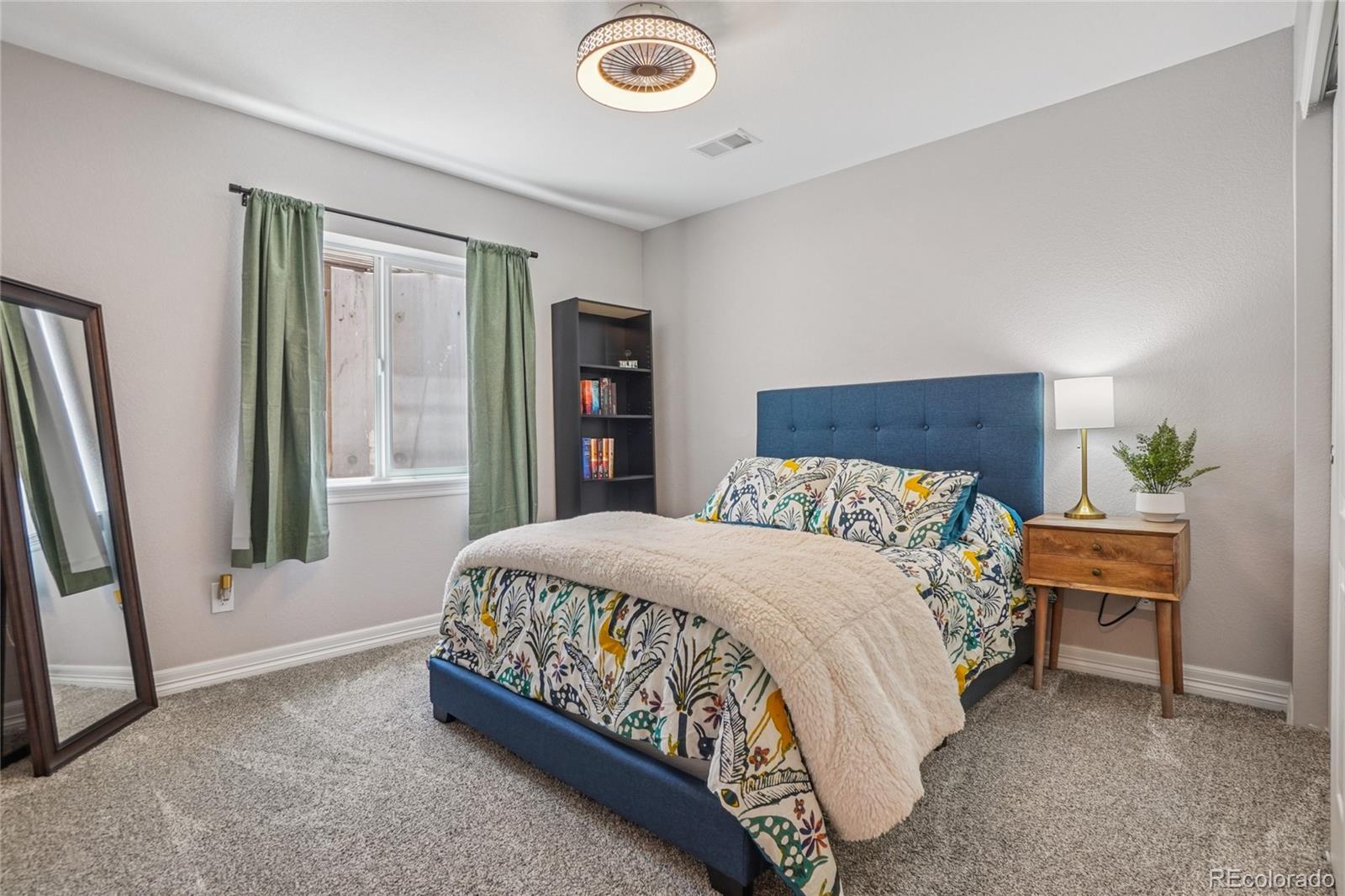 MLS Image #28 for 8677 s buchanan way,aurora, Colorado