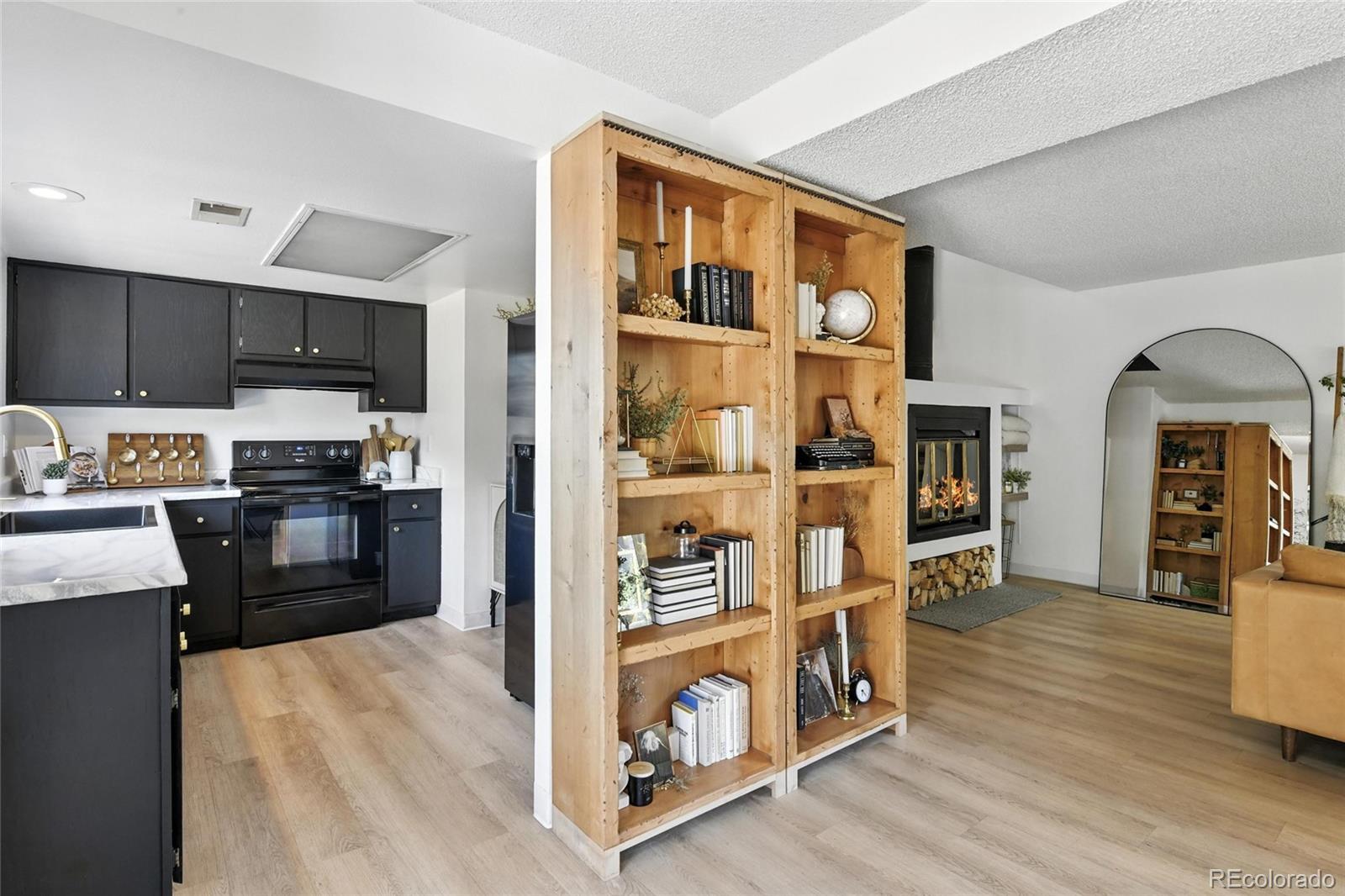 MLS Image #10 for 6795 e arizona avenue,denver, Colorado