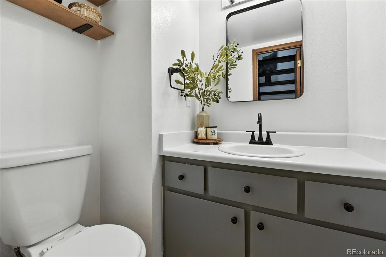 MLS Image #14 for 6795 e arizona avenue,denver, Colorado