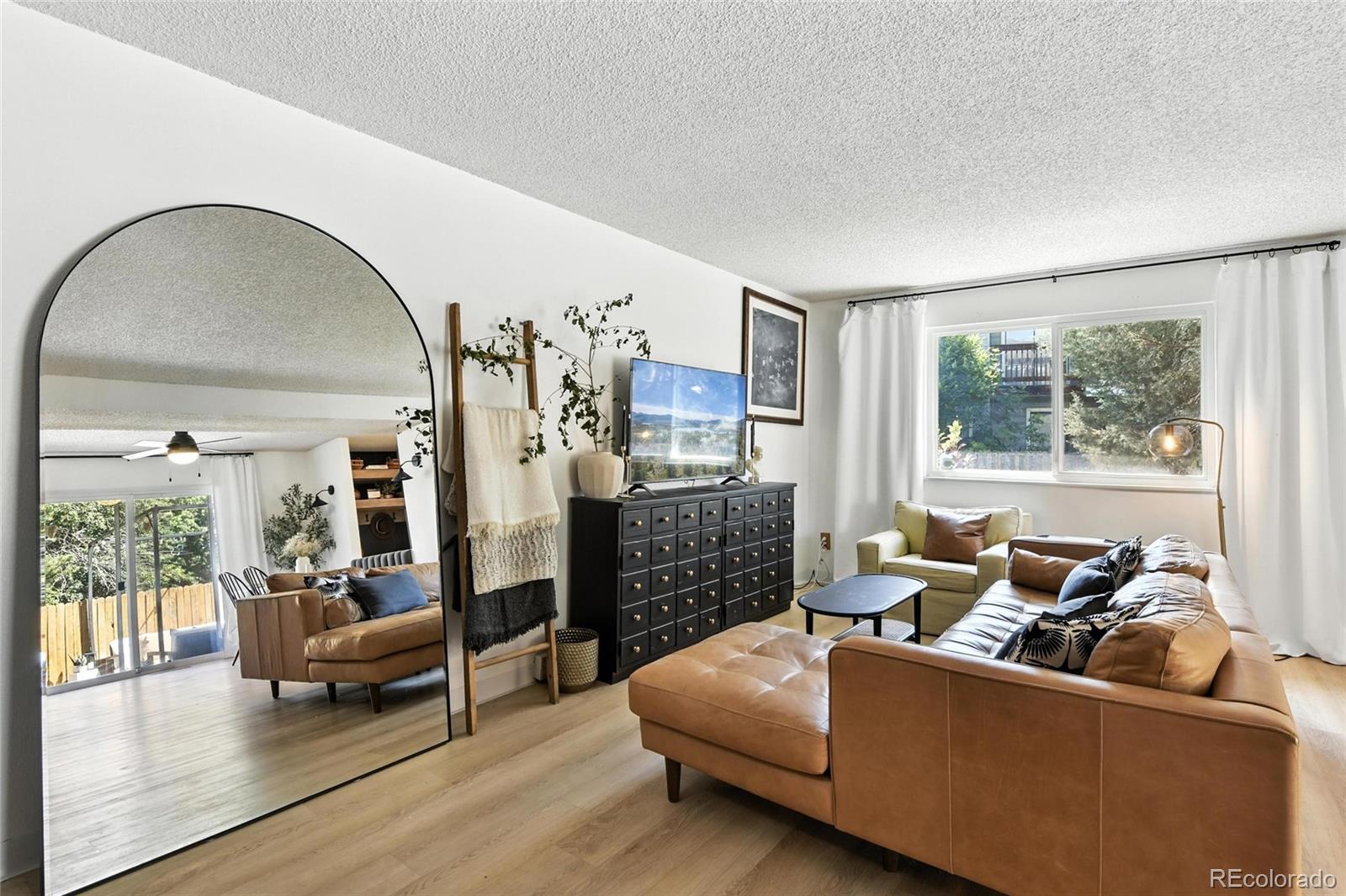 MLS Image #4 for 6795 e arizona avenue,denver, Colorado