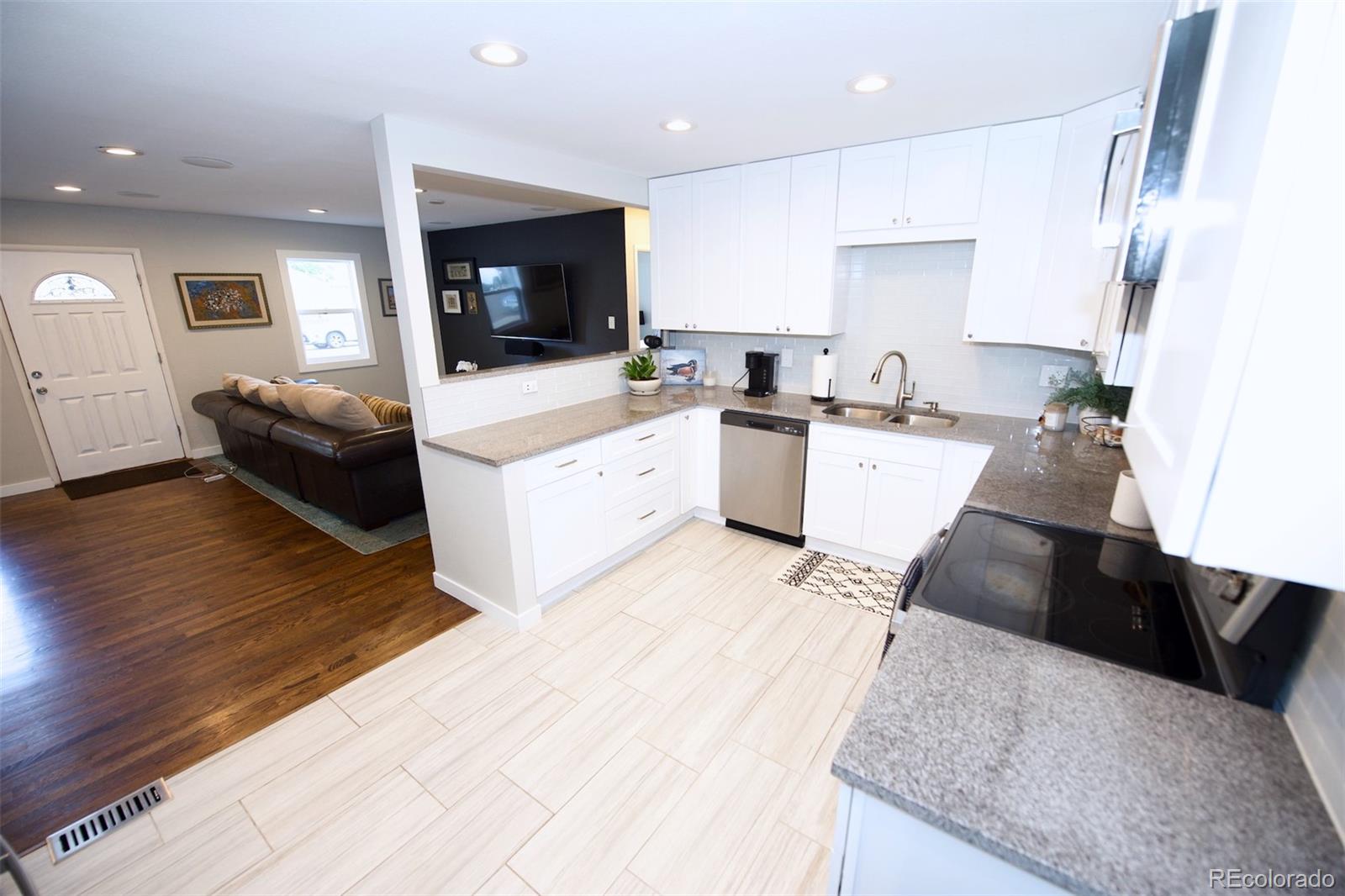 MLS Image #4 for 3111 w bails place,denver, Colorado