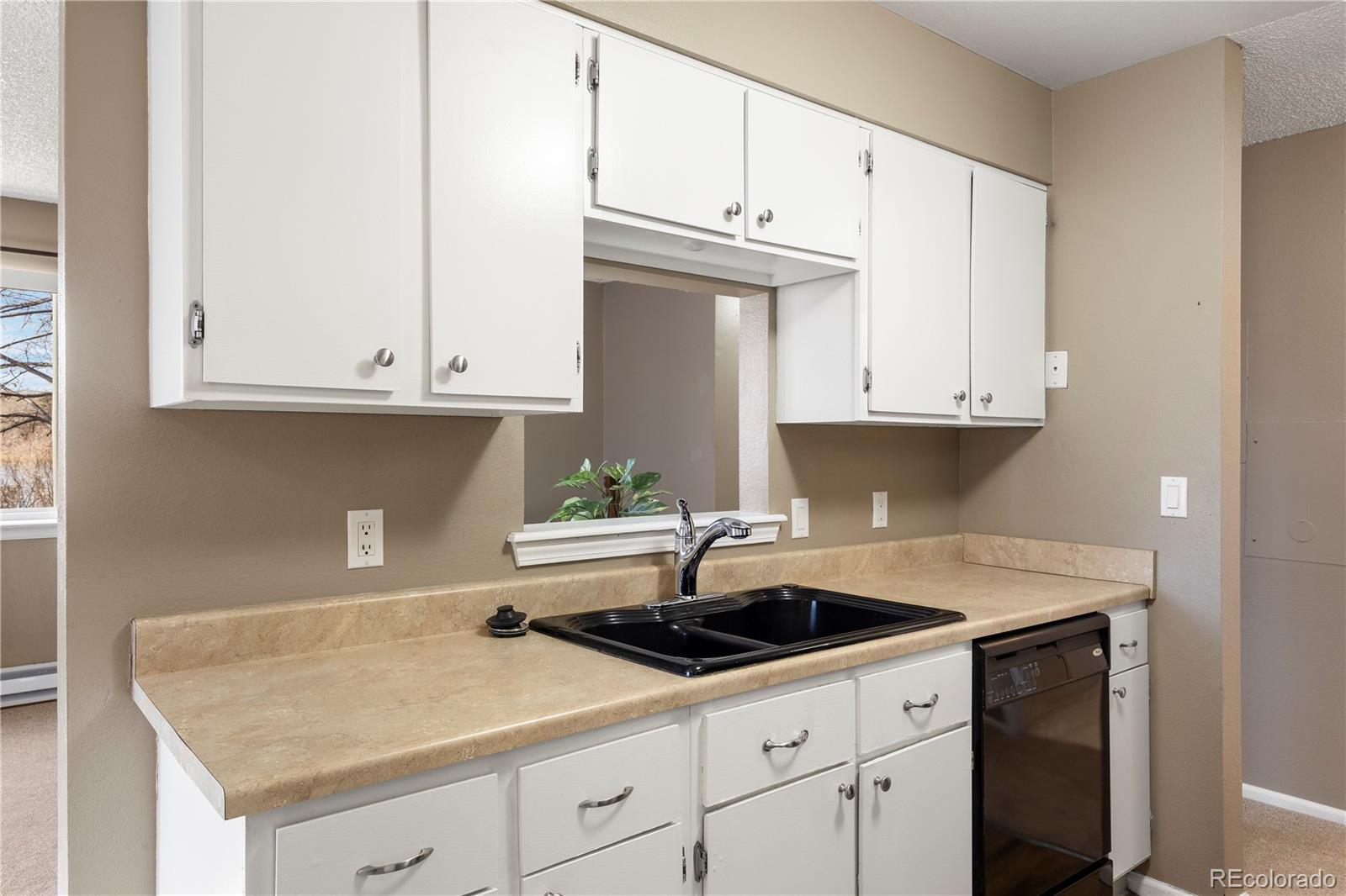 MLS Image #11 for 8100 w quincy avenue k3,littleton, Colorado