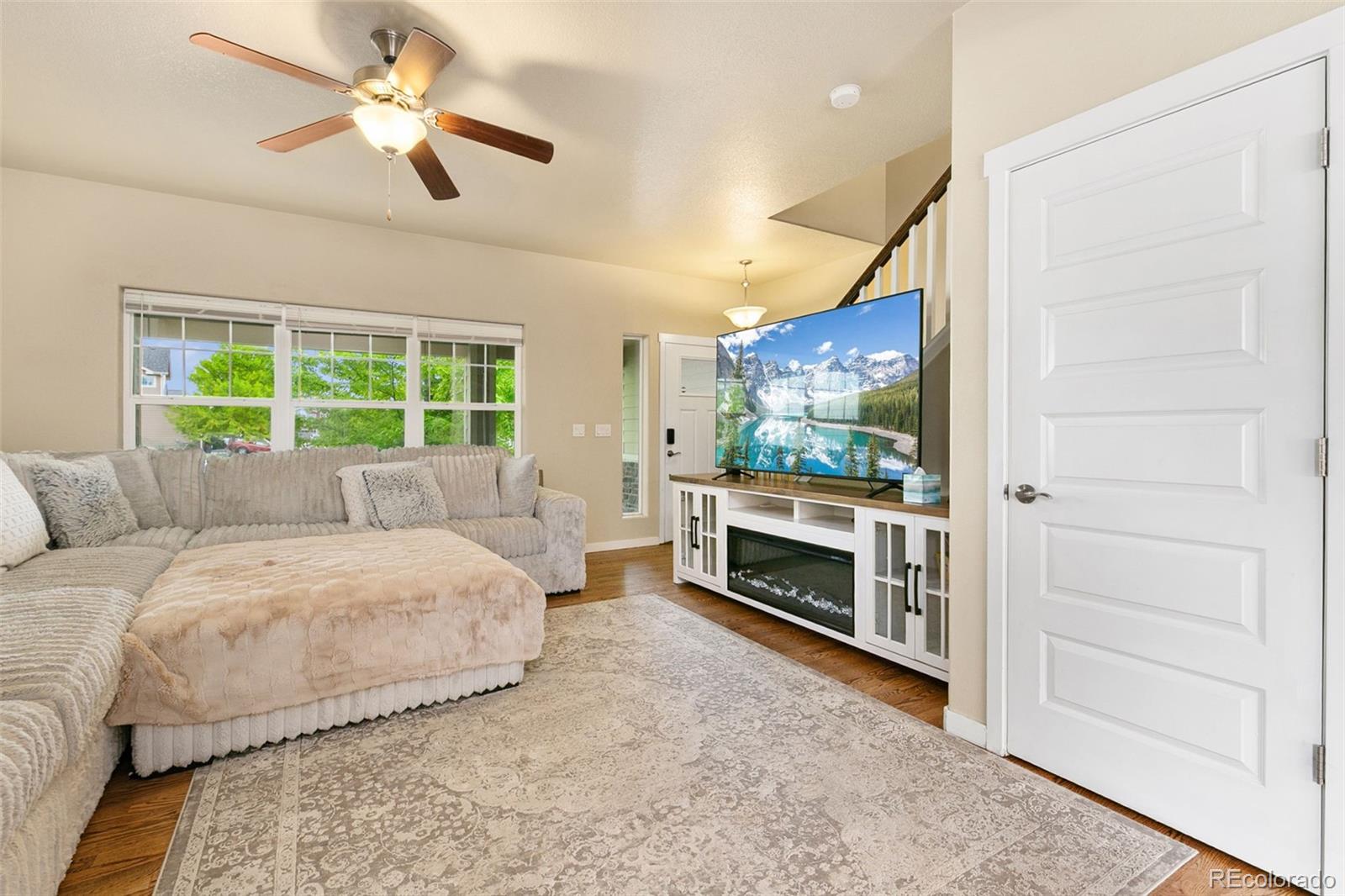 MLS Image #3 for 3001  nebula court,loveland, Colorado