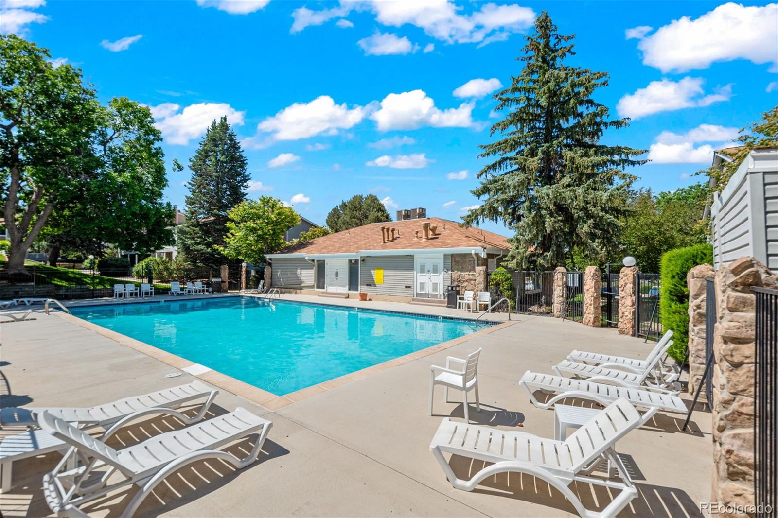 MLS Image #23 for 943 s zeno way 102,aurora, Colorado