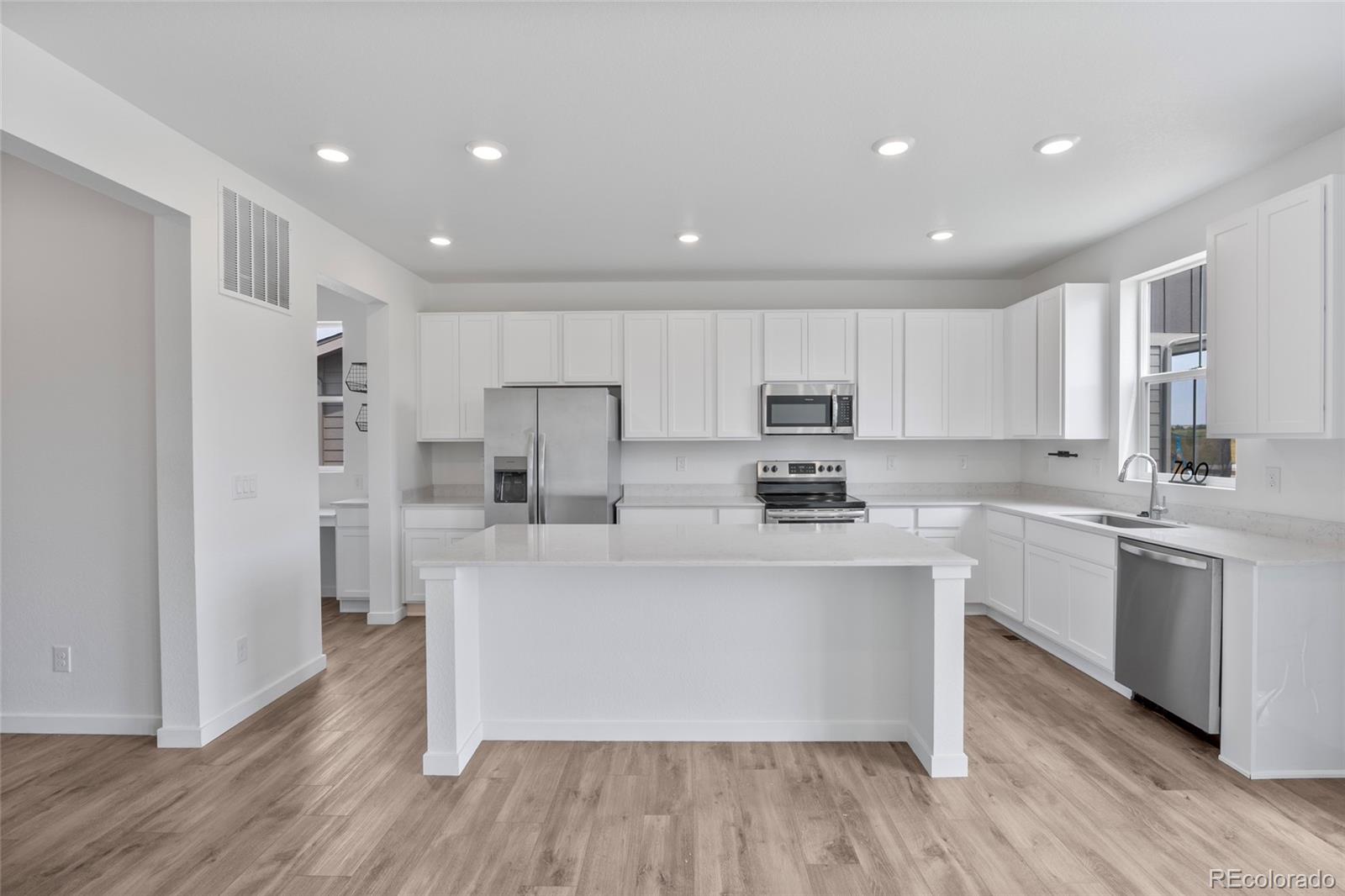 MLS Image #6 for 780  mosquito court,elizabeth, Colorado