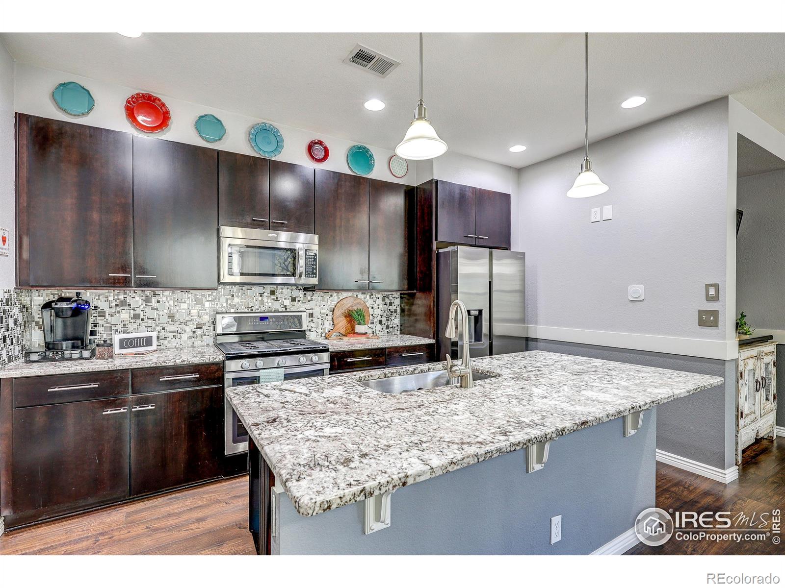MLS Image #10 for 8321 e 33rd avenue,denver, Colorado