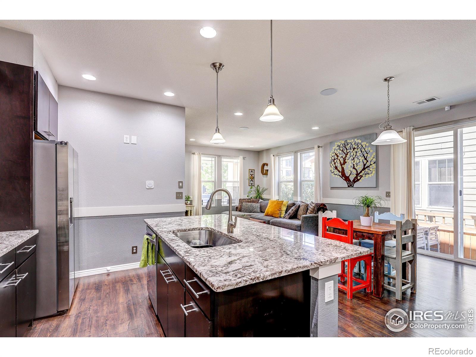 MLS Image #11 for 8321 e 33rd avenue,denver, Colorado